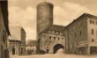 Büttelturm mit Sorauertor und Denkmal.jpg